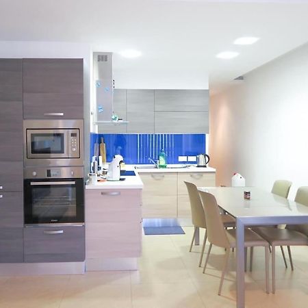 Seaside Serenity: Mellieha Gem Екстер'єр фото